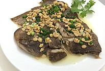 黄豆酱清煮肉舌鱼的做法