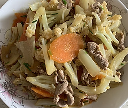 花菜胡萝卜炒肉片的做法