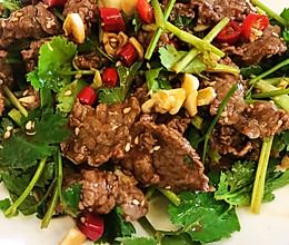 香菜拌牛肉的做法