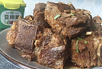 #葱伴侣豆瓣酱能蘸善炒#酱香排骨的做法
