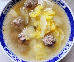 娃娃菜牛肉丸子汤的做法