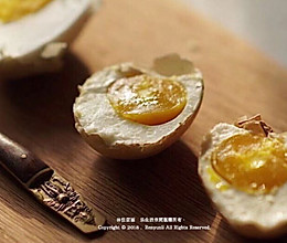 腌咸蛋 |一颗蛋养活了万千网红美食的做法