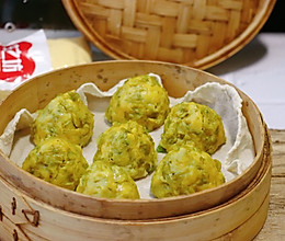 榆钱玉米窝窝头#春季减肥，边吃边瘦#的做法