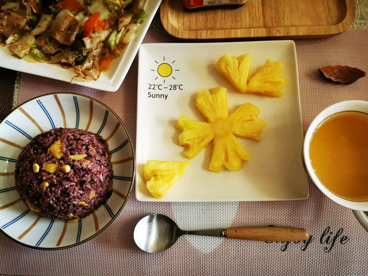 紫米菠萝饭的做法