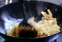 油渣狼牙土豆的做法