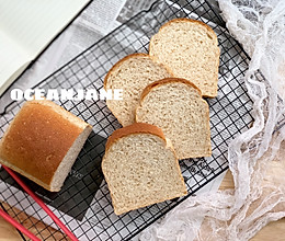 【低卡】三低全麦吐司的做法