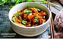 #美食新势力#梅汁红烧肉皮的做法