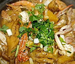 家庭版肉蟹煲的做法