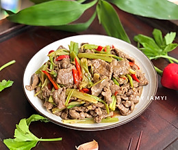 #好吃不上火# 芹菜炒牛肉的做法