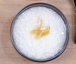 食美粥-食疗粥|“葱白升仙粥”葱白生姜粥 早餐 祛伤寒感冒。的做法