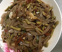 酸菜炒魔芋的做法