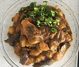 土豆炖茄子的做法