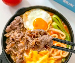 番茄肥牛乌冬面	酸甜开胃好吃到汤都	
不剩!!的做法