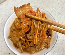 笋干炖肉的做法