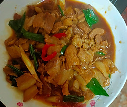 酱油水炒肉的做法