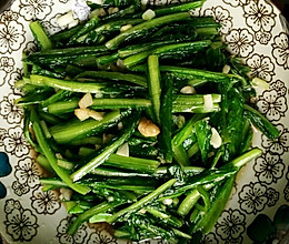 蒜炒油麦菜的做法