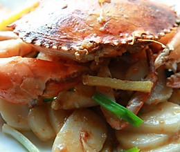 姜葱青蟹炒年糕的做法