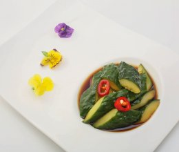 《高阶菜谱》凉拌黄瓜的做法
