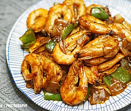换个口味吃虾～黑胡椒对虾。的做法