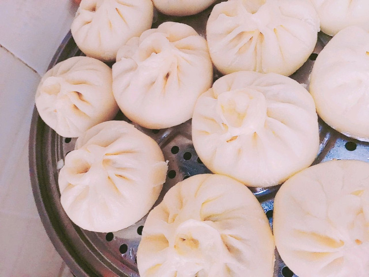 好吃不腻—玉米粉丝肉包的做法