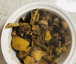 大鹅烧土豆的做法