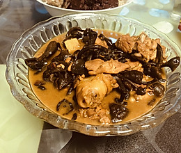 鸡腿炖蘑菇的做法