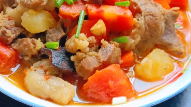 土豆胡萝卜炖牛肉的做法