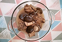 排骨汤超好喝的香菇炖排骨的做法