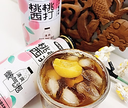 #玩心出道丨夏日DIY玩心潮饮挑战赛#咖啡桃李西打的做法
