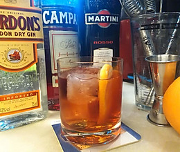 Negroni（尼格罗尼）的做法