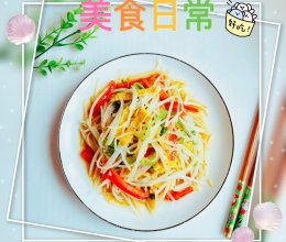 #解腻开胃就吃它#绿豆芽炒鸡蛋的做法