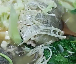 三牙鱼炖豆腐的做法