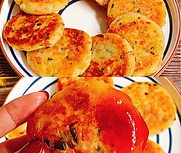 黄磊老师同款～外焦里嫩巨好吃的土豆泥饼的做法