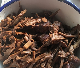 落笋烧肉的做法