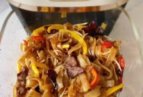 牛肉炒河粉（空气炸锅版）的做法
