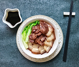 广式叉烧煲仔饭（电饭锅版）的做法