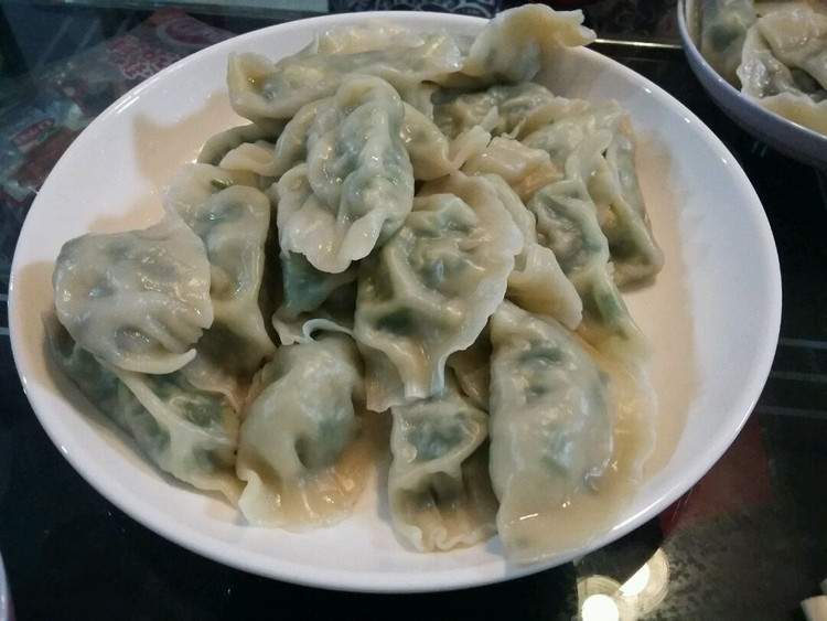 韭菜水饺的做法
