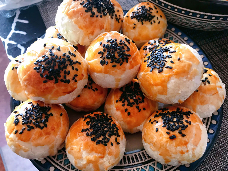 蛋黄酥的做法