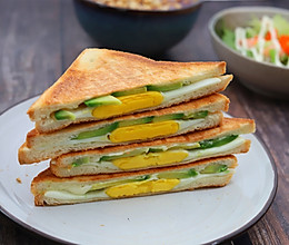 #洗手做羹汤#牛油果鸡蛋三明治的做法