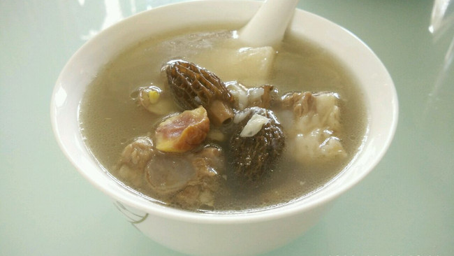 小羊肚菌汤的做法