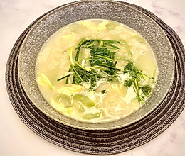 消暑清甜减肥丝瓜蛋汤的做法