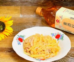 #红梅黄酒料酒家宴争霸赛#笋丝炒土豆丝的做法