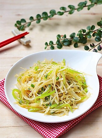 青椒土豆丝的做法