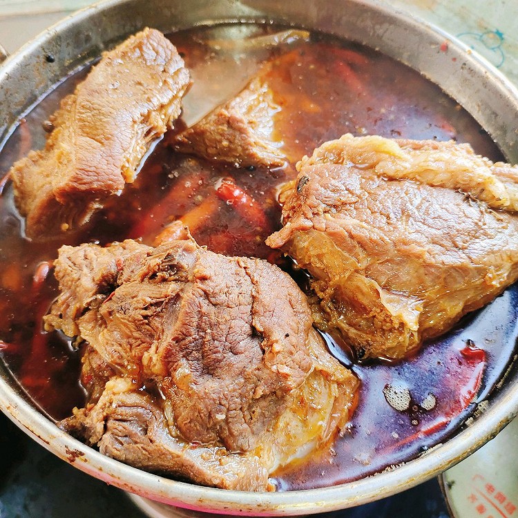 香辣酱牛肉的做法
