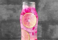 柠檬气泡水（胭脂柠檬气泡水）的做法