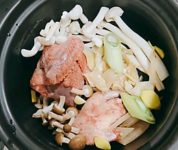 花胶鸽子响螺汤的做法