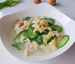 蒜香黄瓜煎蛋汤的做法
