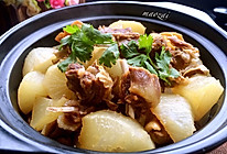 萝卜羊肉煲的做法