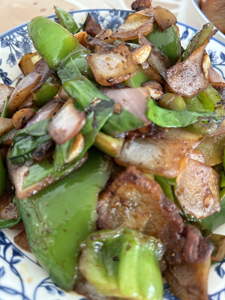 土豆片回锅肉的做法