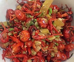 口味小龙虾尾的做法